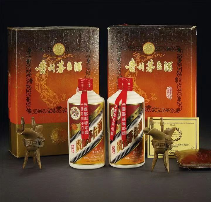 来宾礼盒茅台酒回收